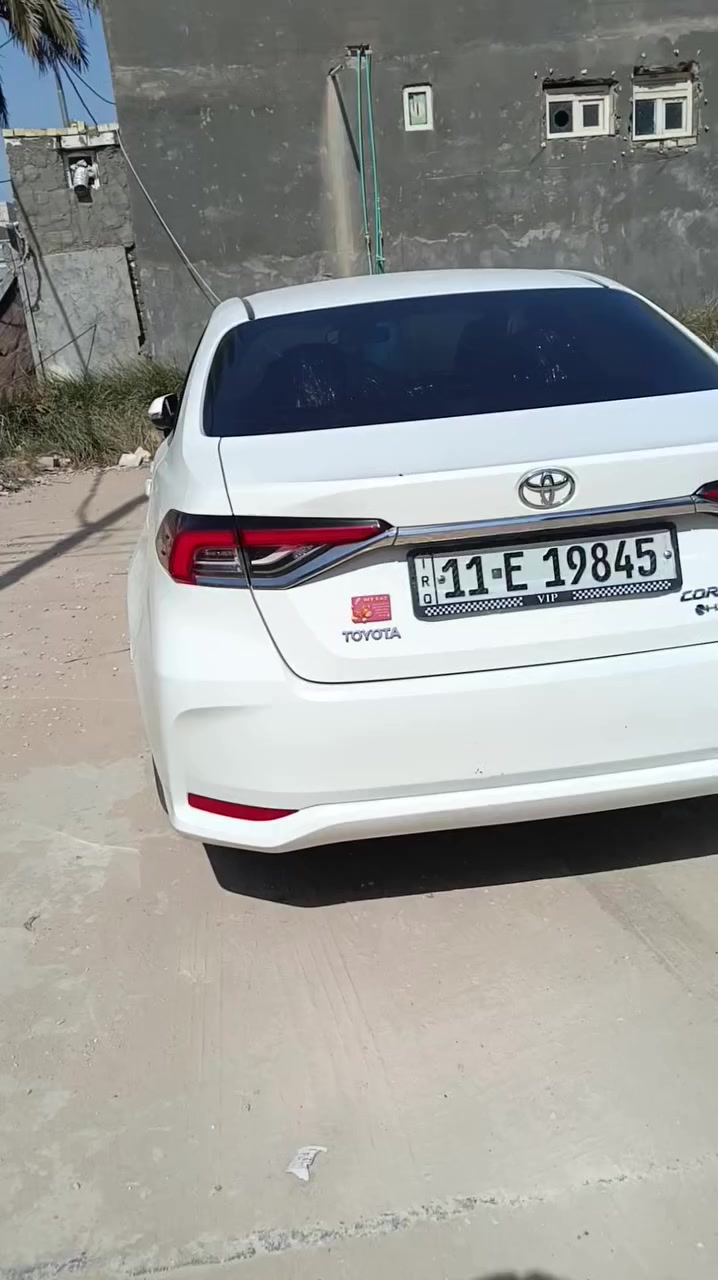 السلام عليكم للبيع تيوتا كورلا 2024 فول مواصفات
السيارة شكل الخليجي محرك 1800 هايبرد

 رقم بغداد  السياره بيها بارد بسيط بخشم البنيد

ماشية 28.000k 

السعر 143 وبيها مجال بسيط

  مواصفات السيارة 

1.بصمة

2.شاشة كبيرة

3.فتحة سقف 

4.ويل كب 

6.اشاير بالمري

7.كروز سرعة

8.تحكم ستيرن

9.حساس ضغط الاطارات

10.لايت زنون

11.بك لايت لد

12.نضام ترحيب

13.محرك 1800

15.Bluetooth

16.Usb

17.

18.كشنات جلد

19.رادار

20.قطعتين تبريد

21.درايف مود ثلاث وضعيات للقيادة

(Eco-Sport-Contort)

22.بصمة ابواب

23.كامرة

للاستفسار 

مكان السياره كربلاء 
***********
