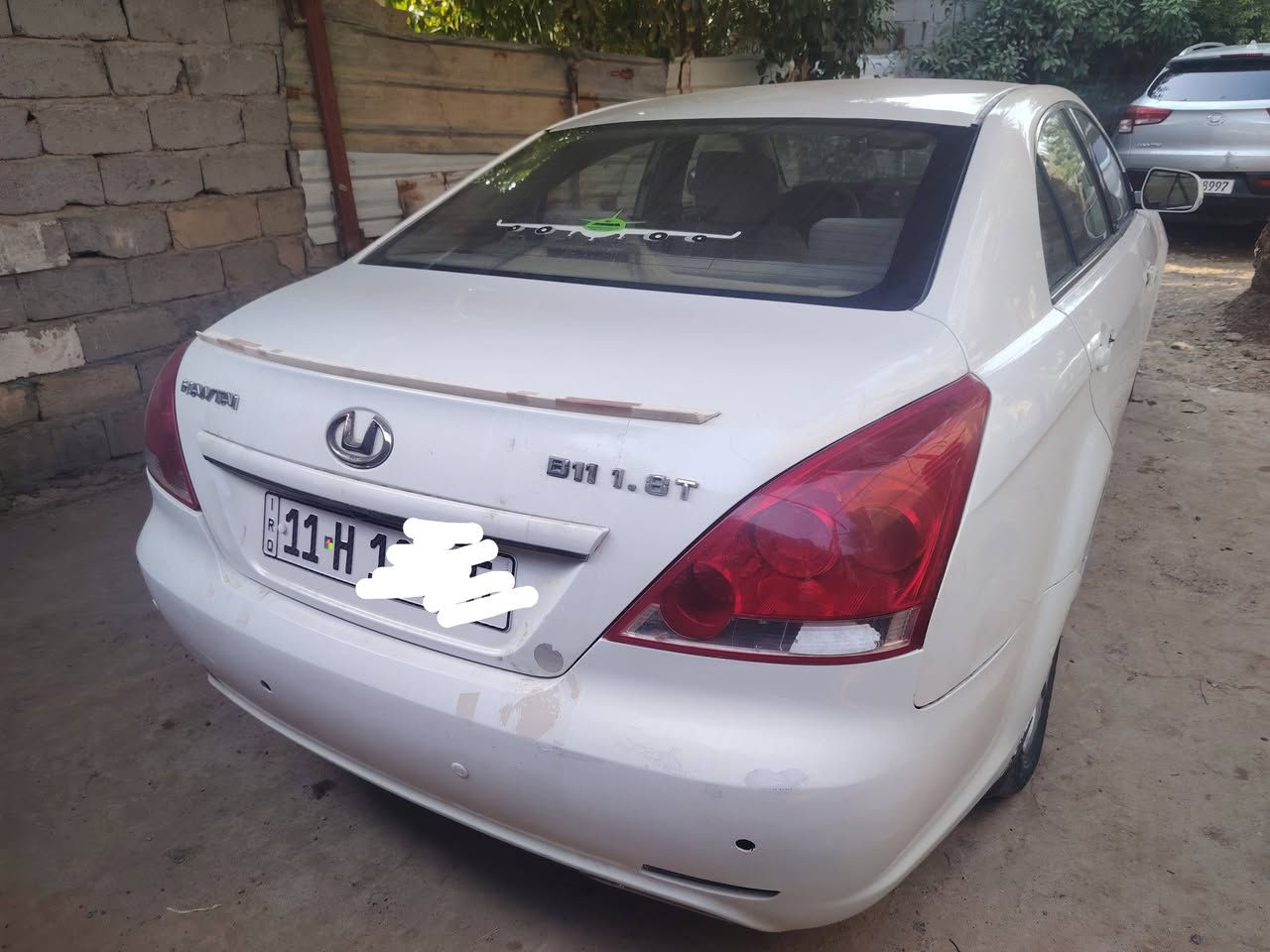 السلام عليكم
لبيع
السعر ٧٠ بيها مجال 
هوتاي موديل ٢٠١٤ محرك وكير محور كامري ابو الجف نضيف كير اوتماتيك كهربائية شغله تخم تايرات جديد باتري جديد تبريد نقص غاز وتدفئه شغله صدر نضيف سياره بلادي رقمه بغداد دولي سنويه ٢٠٣٠ بسمي مكان التاجي ***********
***********
