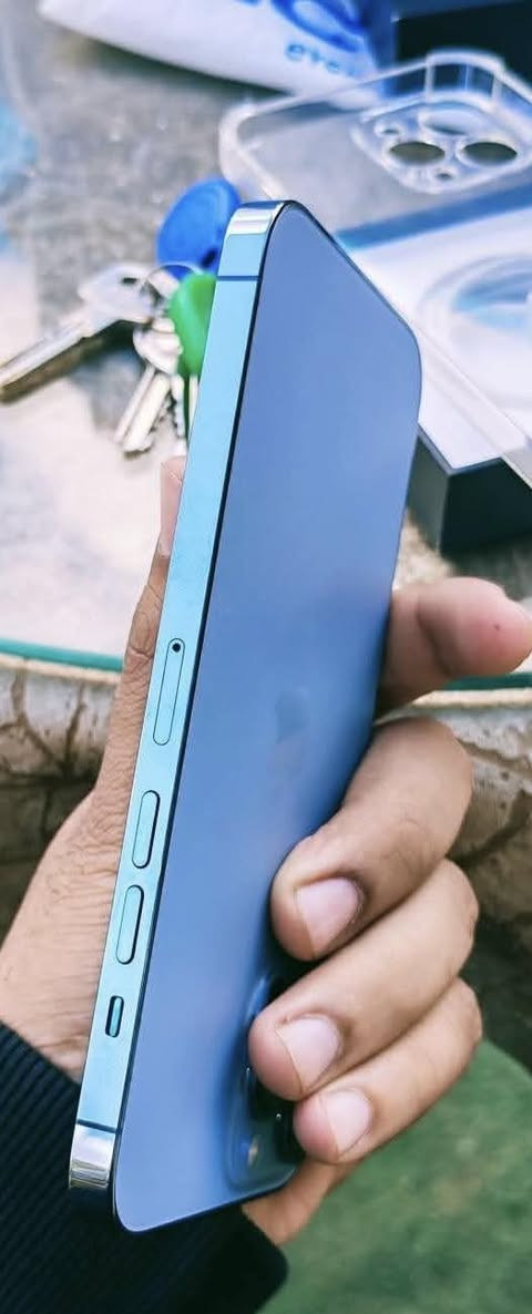 #ايفون_13_برو_128_كيكا
فوول فوول نظافة 
كلشي باقي عالشركة
دبل سيم
لون سمائي
مابيها اي شخط
السعر 375$
***********
ZAA نوع
