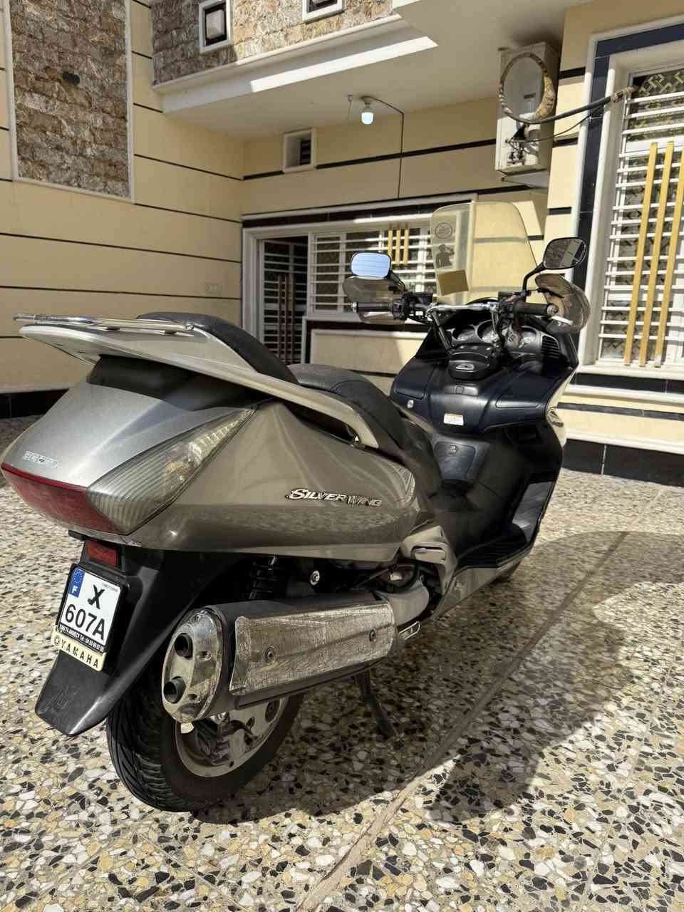 سلفر ونج400 للبيع مكان بغداد 
السعر مليون 750 او بيهه مجال 
خابر ودلل ***********
