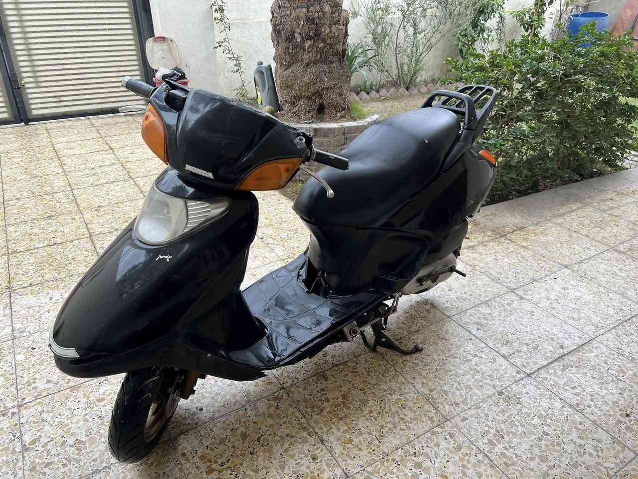 ارخص دراجة بلفيس
السلام عليكم للبيع دراجة  سبيسي  دراجة حلوة ونظيفة مال بيت  مكينة مجفتة قبل 3 اشهر حلوة ناعمة   صالنصة رياضي اجتي وياها من الرمبة  قبق هندر جديد  تاير خلفي جديد  دراجة حلوة خير من الله  نقصها فقط السلف والكفرات شوفت عينك  بيهن نقص تريشة  جوة 
سعرها 300
وبيها مجال قليل    مكاني بغداد الدورة 
***********
