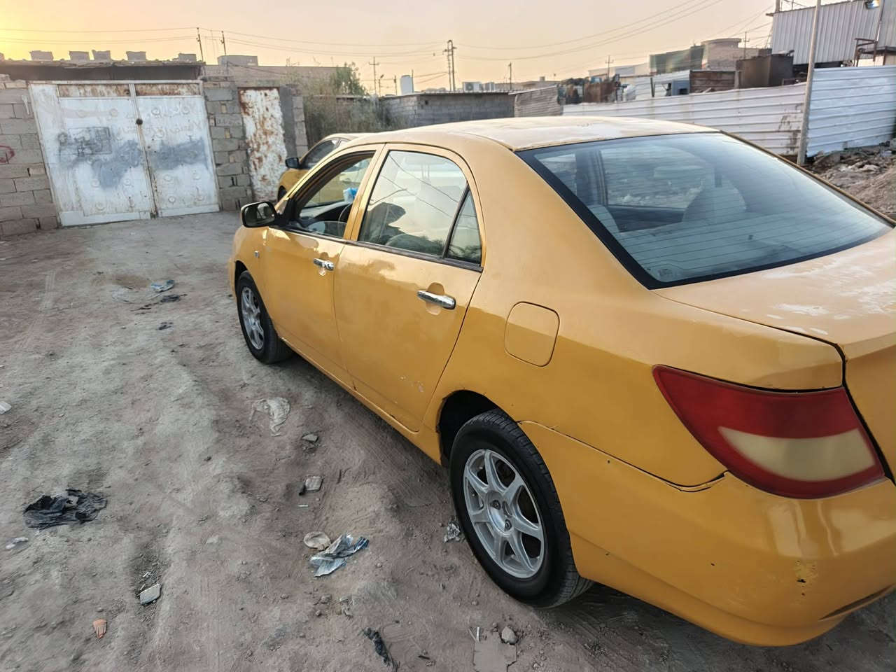 مكلف بلنشر  بي واي دي مديل ١١ رقم قادسيه مصفره هيئه وغرامات مكينه جديده كير جديد تخم تاير مكان السياره الديوانيه السعر ٣٠ بيهه مجال ***********

