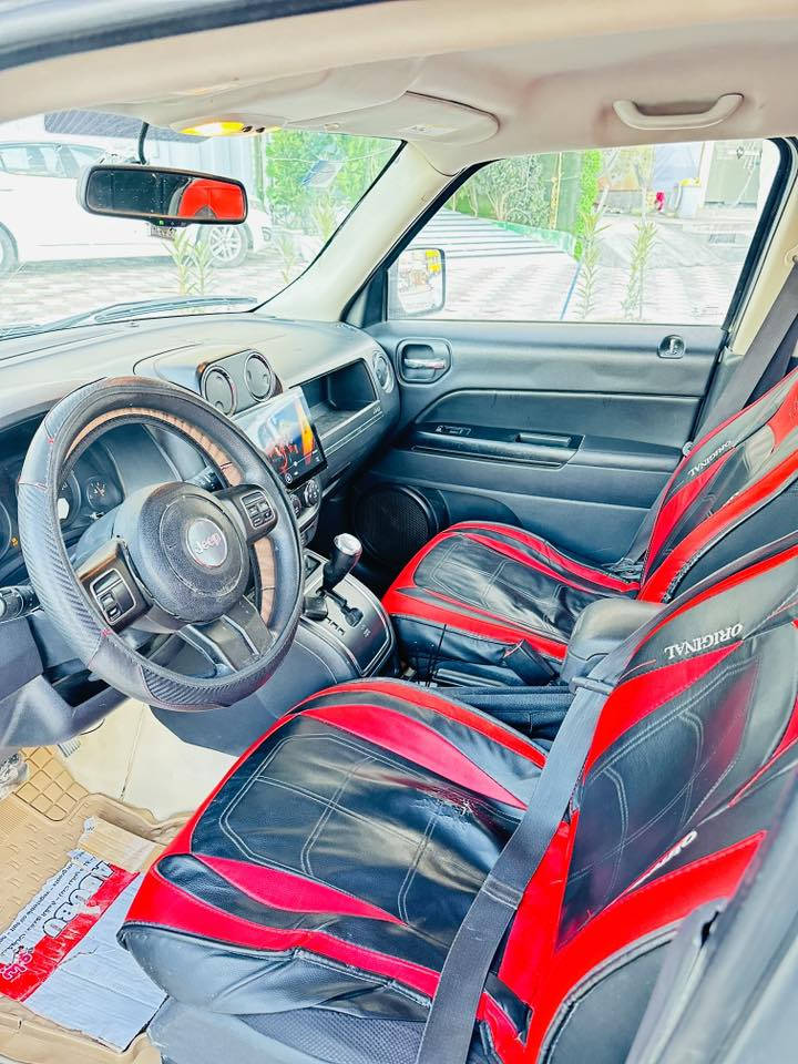 السلام عليكم ..
جيب باتريوت للبيع .

موديل 2016 .

محرك 2400 .. 4 سلندر

رقم انگليزي ذي قار بأسمي .

سنوية جديدة 2030 .

شاشة .

كاميرا خلفية .

لايت زنون . 

مكفولة السيارة ما عدا ضربة الشركة كما موضح في الصورة مكان الضربة في الجاملغ الايمن 

السعر 110 

***********
