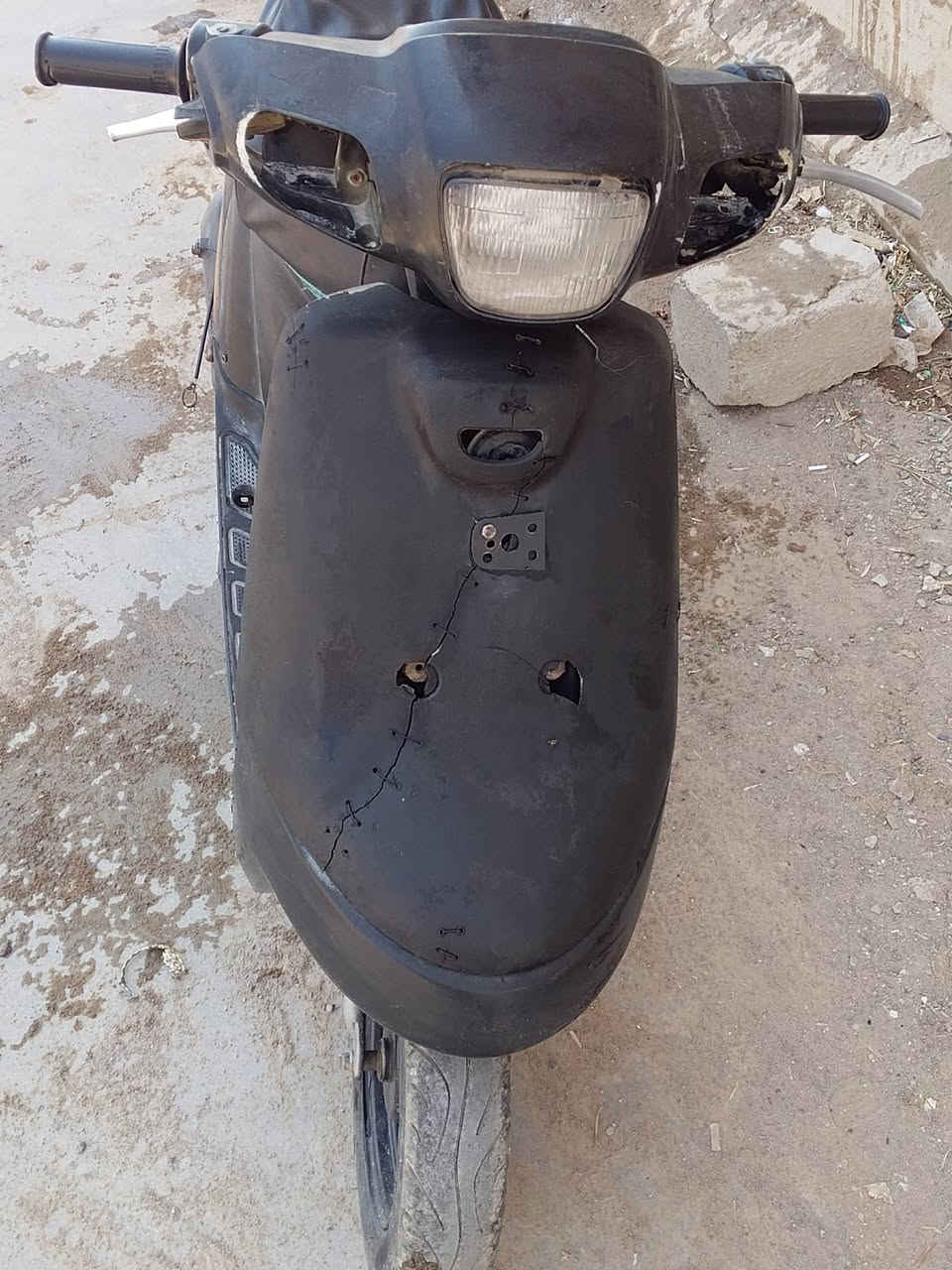 السلام عليكم ماطور بوتين نضيف للبيع السعر 125 وبي مجال بسيط ماطور دمعه. باقي التفاصيل خاص 
***********

