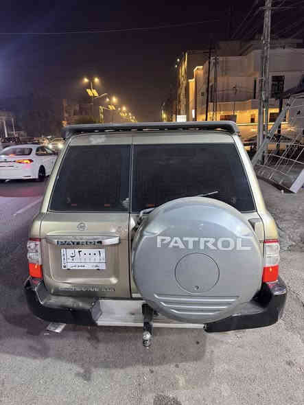 السلام عليكم للبيع 
باترول سوبر سفاري 
مديل 2002 
سياره جاهزه
رقم مميز 
الاستفسار ***********
