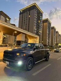 دوج رام موديل( ٢٠٢٢ ) 8 سلندر  باب طويل بدي قصير  حادث موضح بلصور ؟ وب...