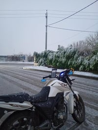 Keeway rk 200 موديل: 2025  كليمتر: 16.000km محرك: cc 200 نوع الكير: بط...