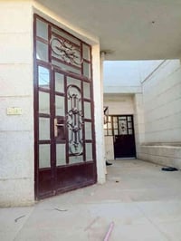 يا الله اللهمَ صلِ على مُحمد وآل مُحمد  عقار للبيع مساحة  125م  طابق و...