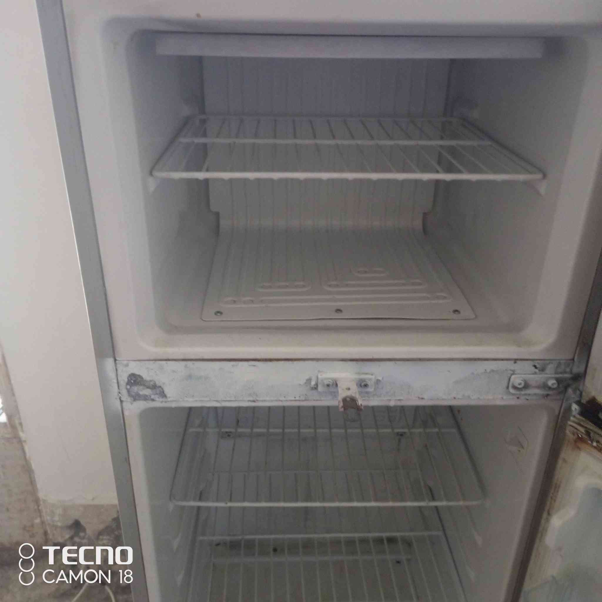 للبيع براد ماء مستعمل شغال حار بارد سعر35 ثلاجه مستعمله نظيفه سعر90 مكانها سبع البور


**إذا كنت صاحب هذا الإعلان وتريد حذفه لأي سبب، رجاءا أرسل رسالة إلى الدعم الفني**