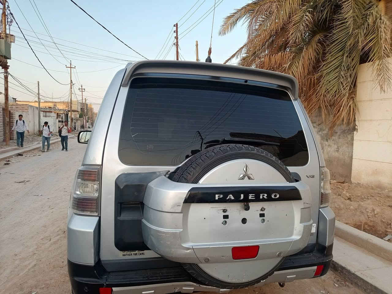 السلام عليكم باجيرو موديل 2008 مكفوله كفاله عامه اللون رصاصي الرقم بغداد انجليزي في محافظه الديواني


**إذا كنت صاحب هذا الإعلان وتريد حذفه لأي سبب، رجاءا أرسل رسالة إلى الدعم الفني**