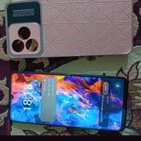 ريلمي ٥٣ • ٢٥٦ • شاحن وحافظة