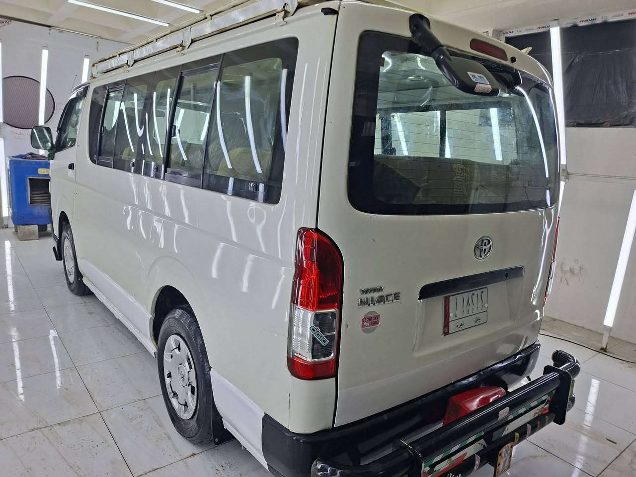 تويتا هايس مؤديل 2009 فول مواصفات بؤفرؤشتن رةقةم بابل سنةوى بلاستيك نويه بةشةرتئ بةناوكردن خةرامه هويجى لةسةرنةبيت  سؤنةريشم داناوه سعر 165 تؤزيك مجال ناونيشان كلار رةقةم تليفؤن ئاسيا ***********
*********** رةقةم كؤرك واتسا
