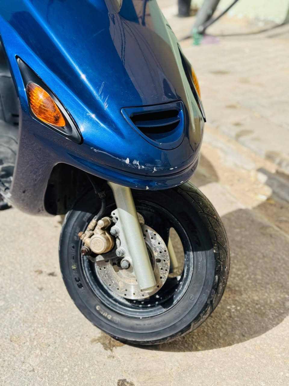 سلام عليكم دراجه فراشه مال حاويه شرطه الفحص أصل فحل رمبه مكينه مامفتوحه صار اله 25يوم من طالعه السعر 525وبيها مجال حك الجيه العنوان نجف الرقم ***********
