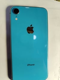 آيفون اكس ار • ١٢٨ • بطارية ٧٤٪