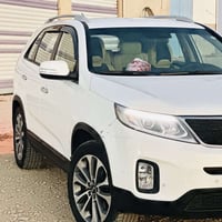 ‏ سورنتو خليجي 2015 مواصفات فول ‏1/1 بدون بانوراما تبريد ثلاث قطع بصمة...