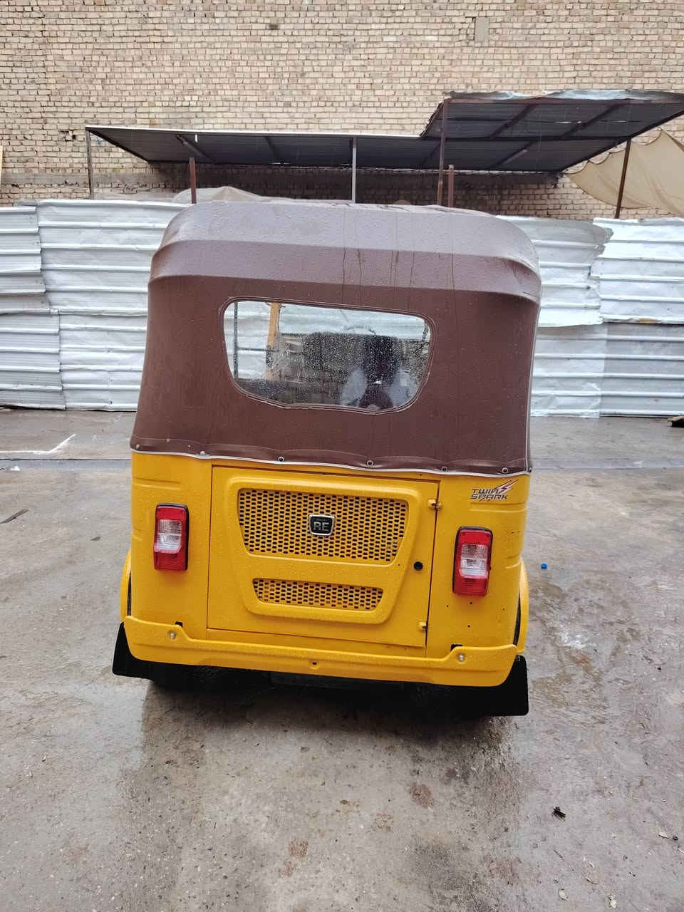 السلام عليكم ورحمة لبيع تك تك بجاج موديل21
رقم سنوية بيه ضربه بل صفحه يسره
تكتك نضيفها خير من الله
رقم ***********
العنوان بغداد الشعلة السعر اتصال تدلل
