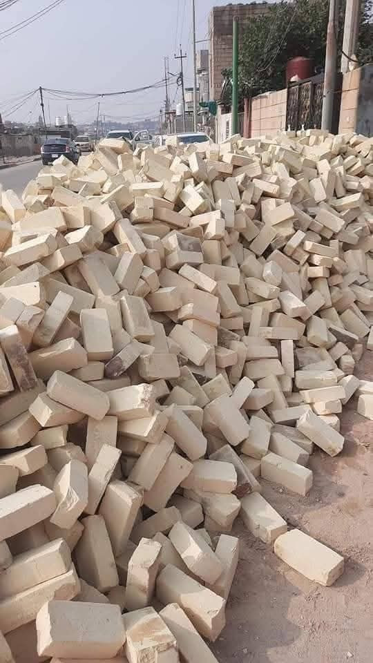 يوجد #طابوق للبيع بسعر مناسب توصيل بصرة / عماره أو ناصرية ملاحظة كل منطقة أو الها سعر الطابوق لون واحد أو قالب واحد أو عدد كامل أو زيادة شرط لاتصال على 
***********
***********

