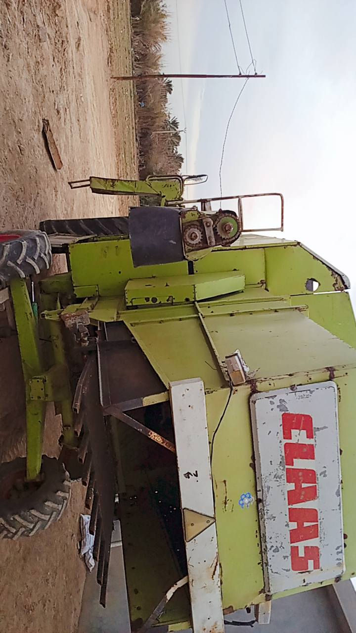 حاصدة للبيع المكان واسط العزيزية للاستفسار الاتصال على الرقم ‏‪***********‬‏
او ***********
