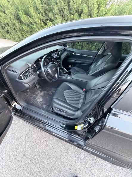 السلام عليكم 
للبيع او مراوس ب اقل 
كامري se 2023 ماشيه 48K سياره منفيس بسمي شرط الترقيم تترقم كل المحافظات  شرط بدون ايرباك محرك ٢٥٠٠ ويل TRD حجم ١٨ كشن جلد وكهرب شفتات استيرن سياره ضررها خفيف مرفق ب صور الجاملغ والقبغ الصندوك صبغ جاملغ معمر من امريكا مبدلين البليت مالتو السعر ١٩٠ ومجال *********** موصل
