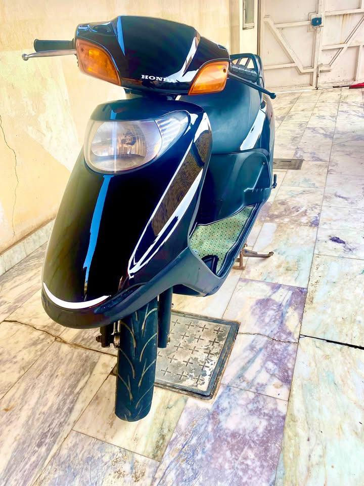 سبيسي ياباني كفرات ابو ختم ناعمه سلف هندر كهربائيه كلها شغاله  سعر 450وبيها  مجال قليل مكاني زوريجات ‭٠٧٨١ ٢٤٦ ٦٧١٩‬
