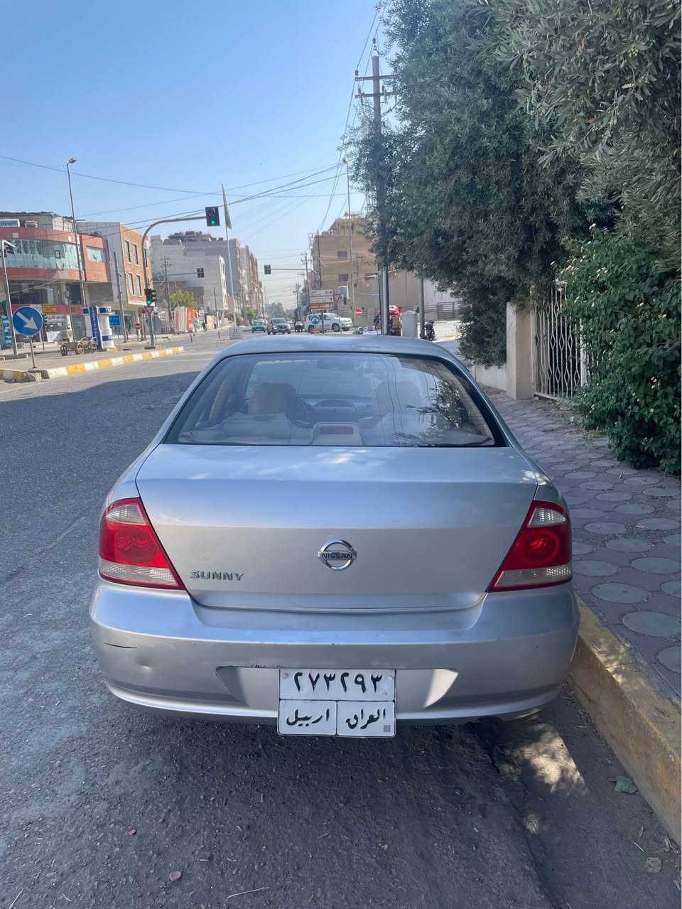 یەک بست سبوغ لەگەڵ دوو جێ ساردە کوت
گێڕ و مەکینە و تەبریت و کارەباییات بەشەرت
نرخ ٨٦ و کەمێک مەجال
ژمارە مۆبایل: *********** Singapore
