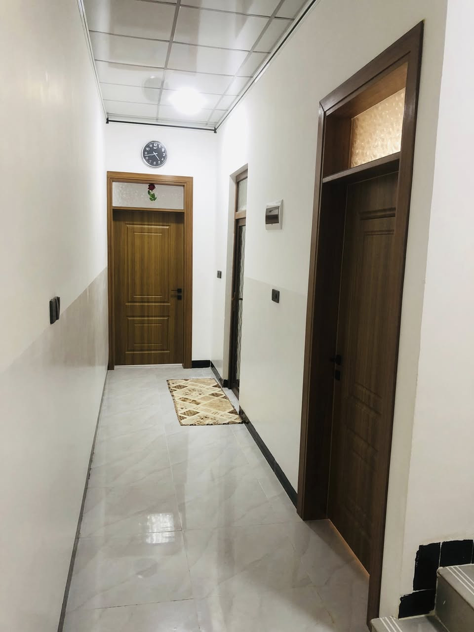 البيت للبيع في القوسيات زراعي سند 25 وصل باسمي بناء حديث نضام دكتات مساحة 100 واجها 5) عمق 20 ) ماء كهرب تبليط فول خدمات يبعد عن طريق دهوك القديم 500 متر  للستفسار ( *********** )

