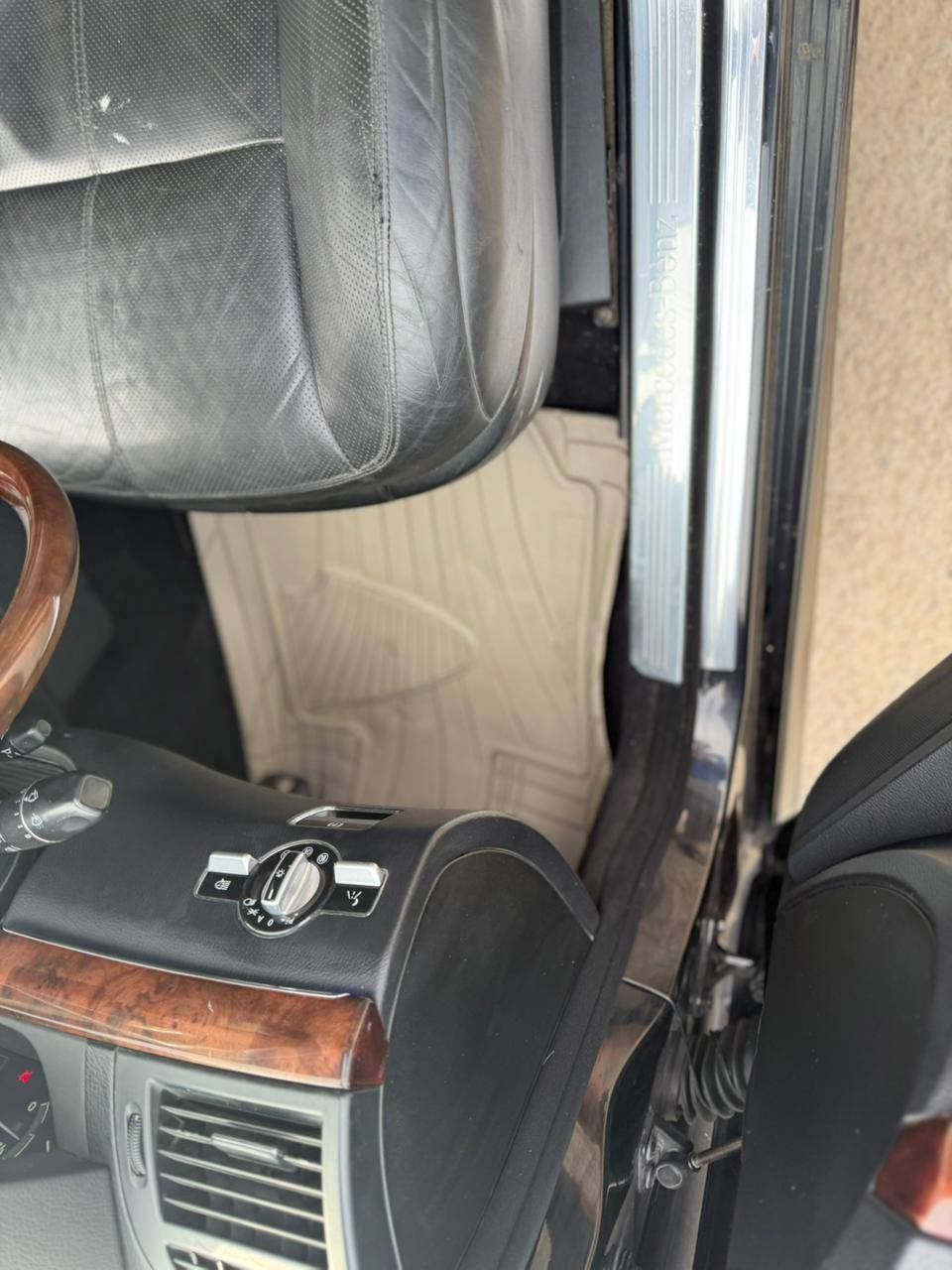 مارسدس اس ٥٠٠ كفاله مواصفتهه معروفه بيهه رقم وسنويه نكليزي جديد طبق لئصل ب ٩٥ مكاني بغداد الحريه ***********
