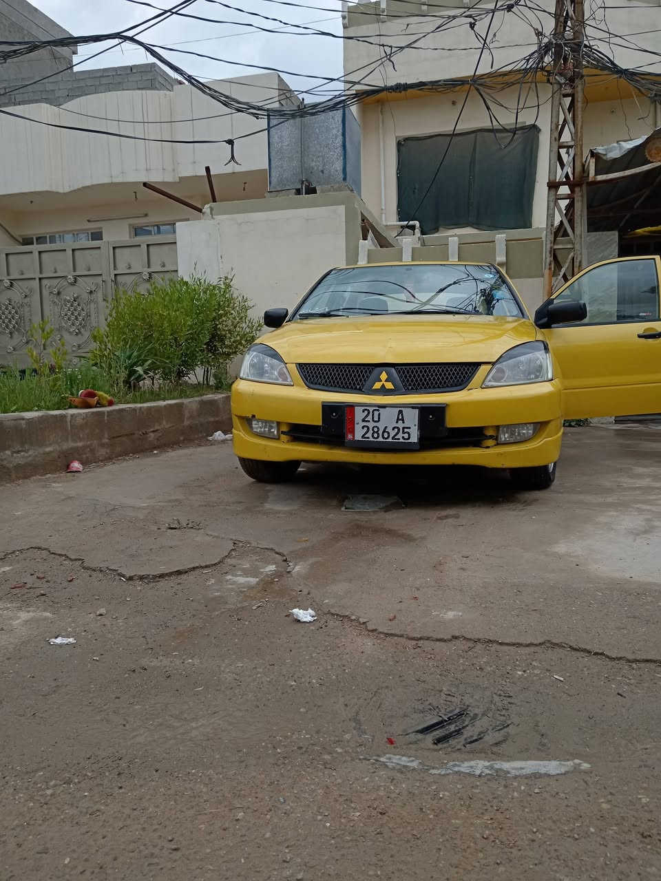 السلام عليكم لانسر بومه 2010 رقم ديالئ سنويه لل٢٩ بسمي بيها قطع صبغ ابيع احزام بدون دواخل لالغد ولا شاصي
تخم تاير جديد قبل شهر شديته
محرك وكير خير من الله
صدرها ٦٠ بالميه 
مجاول وبلاكات جديد نوزلات جدد دهن كله ميتاسو اديرلهة
السياره حلوه ونظيفه مال جناي نصبتها حلوه
نقصهة كمبريسر تبريد
مكان السياره ديالئ بعقوبه
السعر خاص او الاتصال
***********
