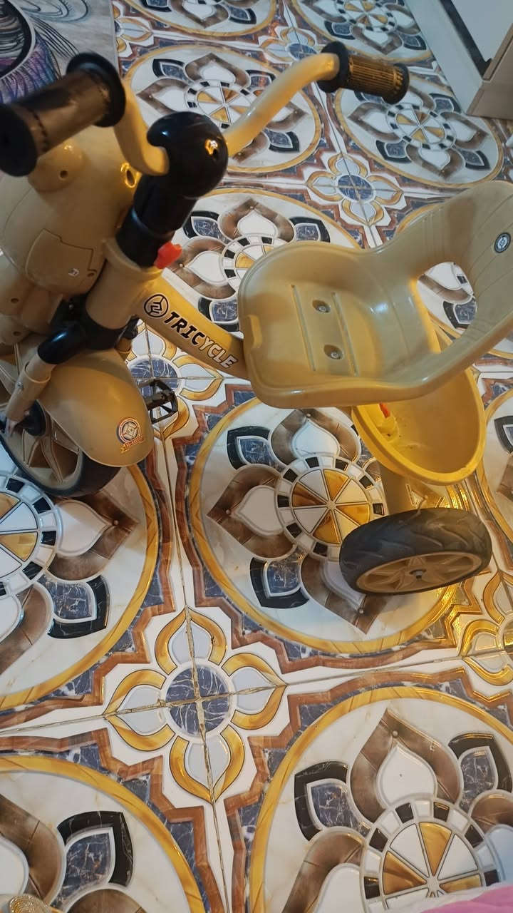 بابسكل جديد للبيع وبي موسيقى سعره 35 وبي مجال بسيط
مكانه حله شارع 30


**إذا كنت صاحب هذا الإعلان وتريد حذفه لأي سبب، رجاءا أرسل رسالة إلى الدعم الفني**