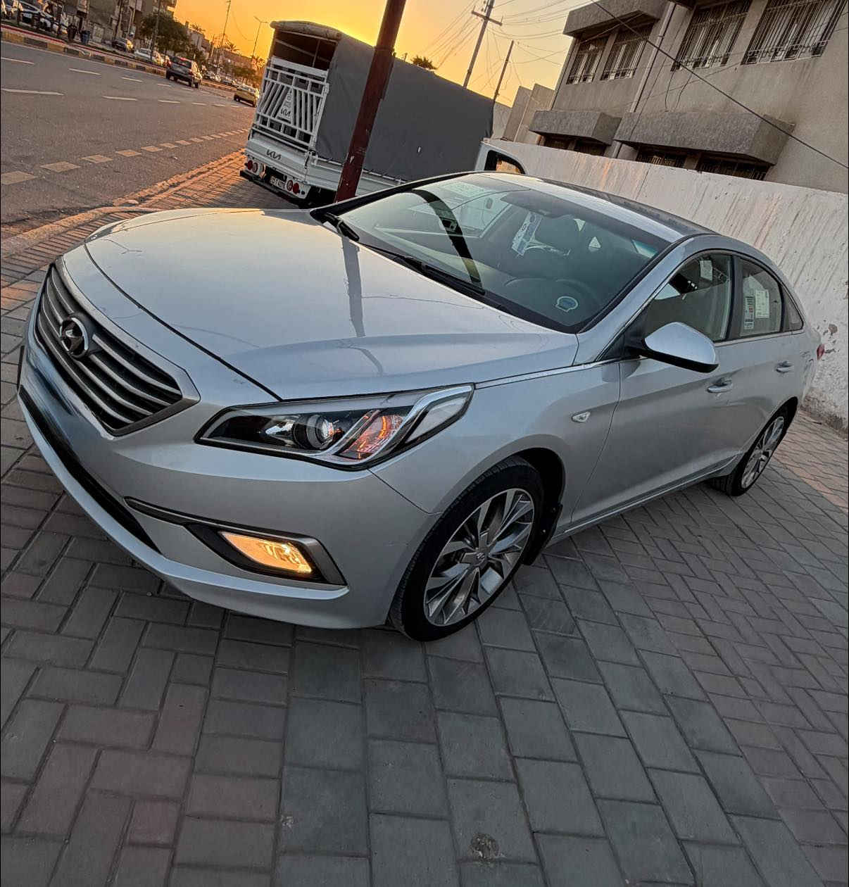 سلام عليكم سوناتا دخول جديد 17 جاهزة مكينة كير حدادية تبريد ويل كروم كورية غاز 
تبريد قطعتين 
عداد 260 خليجي 
حساس خلفي 
نضام ايكو 
عنوان بغداد المدينة


**إذا كنت صاحب هذا الإعلان وتريد حذفه لأي سبب، رجاءا أرسل رسالة إلى الدعم الفني**