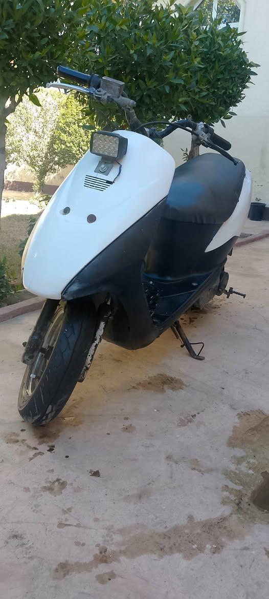 زازوكي رياضي 60 للبيع مستعجل على بيعته كامل مابي نقص تيرات جدد كفرات جدد قفل جكمجه وقفل ستيرن كله شغال  الدراجه حلوه وناعمه مكاني الفلوجة السعر 170 وبيها مجال للشراي للتواصل على رقم بي وتساب.  ***********.
