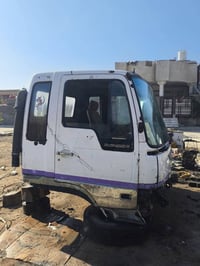 قمرة هينو • دواخل كامله • ما بيه نقص