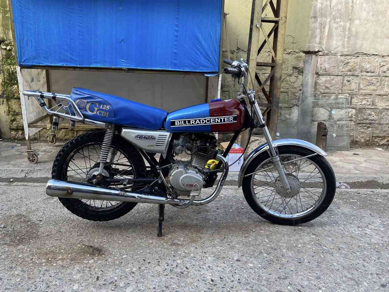 للبيع متور . تايكر محرك طلقة أوراق منفيس موجود سعر 175 الف فية مجال رقم *********** فية واتساب
