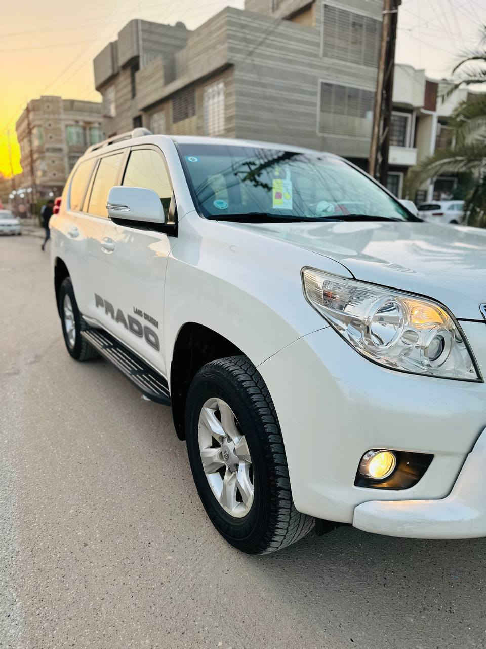 🟥سلام عليكم للبيع اوالمراوس
برادو 2012كويتي اصل دبل تانكي فول مواصفات 1/1 استخدام شخصي ماشيه175حقيقي 
سياره حلوه وجديده شرط كله عل بلاد بدون فتح بدون تبديل كير مكينه مكفولات بيهاحافه  باب السائق صبغ فقط بدون فتح والباقي كفاله عامه لا شخط لارصغه وين ميعجبك تفحص سونار بل منشور جديد رقم بغداد انكليزي  بسمي 
#السعر275وبيهامجال العنوان بغداد الكاضميه 
 ***********/☎️/***********
