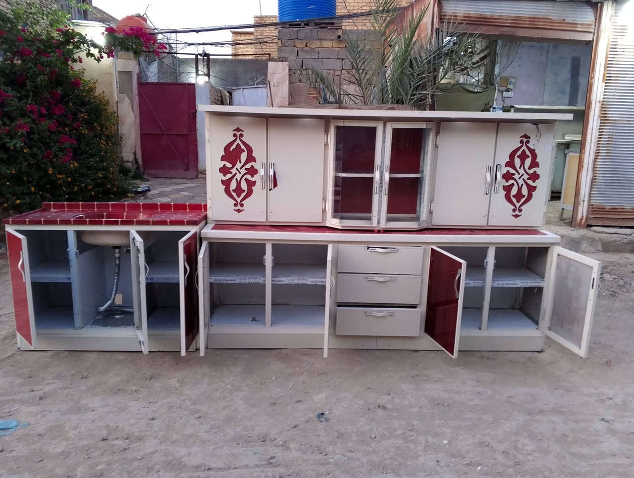 يارزاق كاونتر مترين ونص مع سنكي متر ونص مرمر للبيع بابل قضاء القاسم ***********
