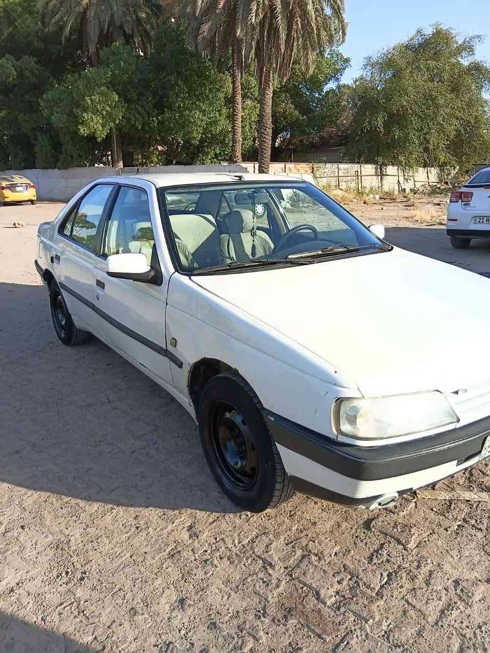 بيجو 405  موديل 2010 لون ابيض رقم (بغداد الدولي باسمي تحويل مباشر غرامه مصفره) سياره بدون ظربه او صبغ بيها طخات بصيطة جاهزه تخم تاير غرفه نظيفه تبريد يشتغل يحتاج فقط بوربرين فاصل القايش سياره مال جناي ..
مكاني بغداد البياع شارع 20 
رقم الهاتف.(***********)
السعر 35 ورقه و بيها مجال بغداد, العراق
