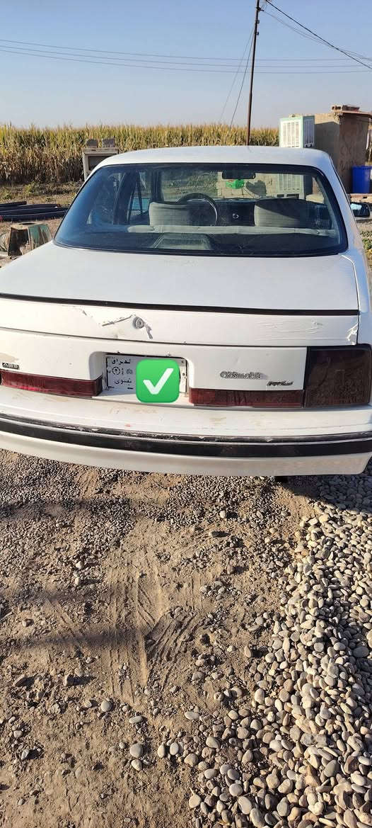 سلام عليكم سيارة اولدز للبيع رقم نينوى سنوية صاقطة سيارة جاهزة محرك كير بلادي  مرشوشة جمالية السعر 30$ وبيهة مجال الاتصال على هذا الرقم ***********
