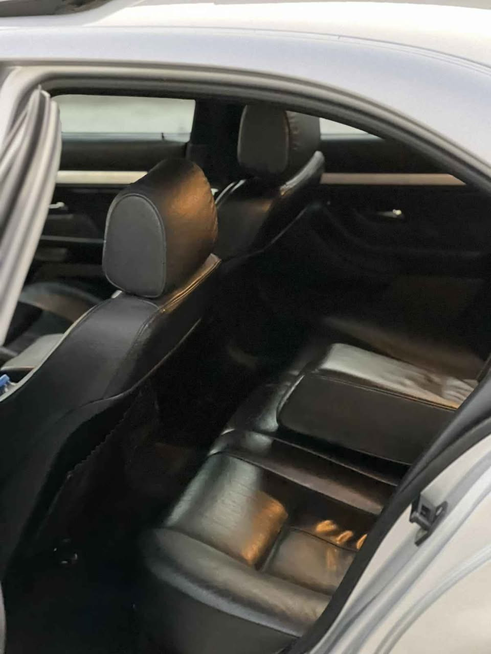 ‎ بە ناوی خوای گەورە 
Bmw e39 530i m package
سەقەر مۆدێل ٢٠٠٢ مەنەفێست کامل هەیکەلی ئێم پاکێجی بیلادیی
.
$79ڕەحمەتت لێبێت موشتەری بوویت وەرە سەیری بکە مەسرەفی تیا بوو پارە ببڕە
.
مەکینە ٥٣٠ مەرغوب
سڵایت
کوشن جڵد + کوشن هیتەر + کوشن سیاحی
حاسەی پێش و دوا
پەردە 
سوکان ئێم 
سەقف شاموا بیلادی
سویچ کۆنترۆڵ و قفڵ مەرکەزی 
گێڕ ئۆتۆماتیک و عادی و سپۆرت
تەحدید سورعە 
سوکان ڤۆلیۆم 
لایت عەدەسە و زینۆن و ئەڵقە 
بەگلایت لێزەر
هۆکی بیلادی و سپێری شەریکەی لەگەڵە 
تایە و ویلی M دوو سایز و تایەی لۆک
مەنەفێستی ئەسڵی ئیبراهیم خەلیلی لەگەڵە گومرگ و هەموو شتێکی دراوە 
بە شەرتی گێڕ و مەکینە و ئەکسل و کارەبای دەعامی بۆ دەعامی بە شەرت چرکەی تیا نییە 
مەسرەف و نوقسانی هیچ هیچ نییە هەموو گیانی لەسەر دەقی شەریکەیە 
بۆیاخیش بەشەرتی سەقف و حیزام بۆیاخ نەبي 
بێ دەعم و لێدراو بە شەرت
رەحمەتت لێبێت موشتەری نیت سەری خۆت و منیش مەیەشێنە 
***********
*********** Singapore
