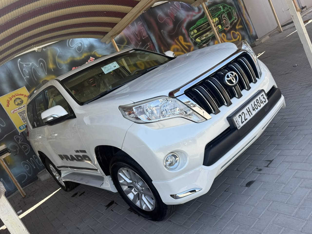 السلام عليكم برادو  ساز 2017 كويتيه  رقم اربيل تحويل مباشر دبل تانكي كشنين كهرباء مخمل فتحه فتحه 3 قطع تبريد تخم تاير جديد حداديه أمامي خلفية جديد تحكم سترين جهتين ماشيه ١٣٠ سياره جديده لابارد لاشخوط بيها فقط براغي البنيد مفتوح ومكينه راجز سياره جاهزه للاخير مايحتاجلها ربع مكانها بغداد الغدير مقابل شقق زيونه عارضها ب300 وبيها مجال للطيبين ***********
