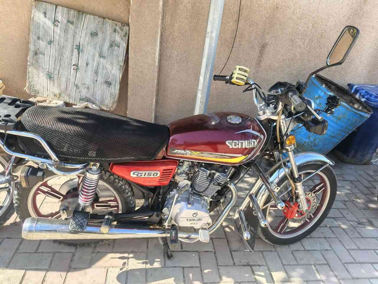 سلام عليكم 
إيراني 2023 مبدل يستم
لاتنقيص ولا تبخير الحمدلله 
السعر ٤٢٥ بي مجال بسيط 
منفيس موجود 
***********
