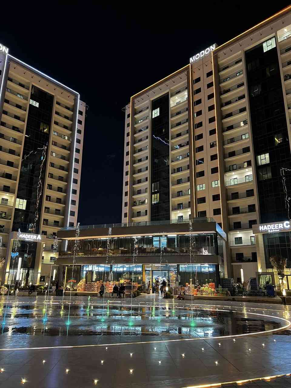 🪩 شقة للإيجار

📍 العنوان / مجمع البروج السكني
📐 المساحة / 197م
🏬 الطابق / 14

🔹 3 غرف نوم
🔹 مطبخ كامل
🔹 جاهزة للسكن (زيرو)
🔹 إطلالة مميزة على البوليفارد

💰 السعر / 1200$
📌 الدفع / مقدم 6 أشهر

📲 للتواصل واتساب: ***********
