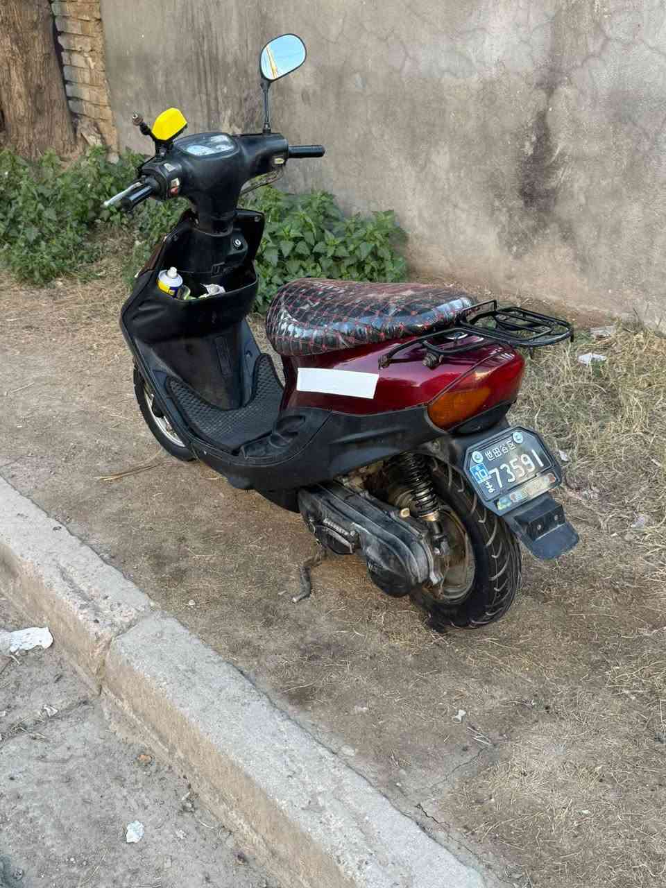 السلام عليكم دراجه بيجي للبيع
كفرات جديده محرك جديد شلعه ومعدل فول 

رقم الهاتف ***********

سعر 270 وبيها مجال بسيط 

مكان بغداد
