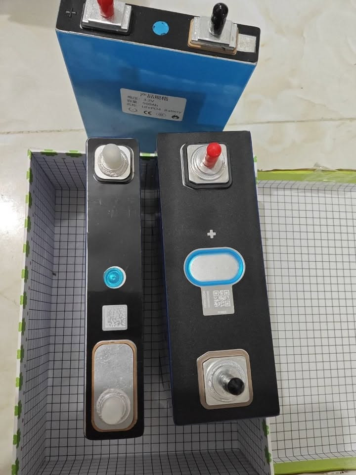 🔋 بطاريات ليثيوم جديدة للبيع بالمزاد 🔋
المتوفر:
• 6 بطاريات مكتوب عليها 400 أمبير.
• 8 بطاريات مكتوب عليها 500 أمبير.
• بطارية كبيرة غير مكتوب عليها مقدار الأمبير.
• بطارية متوسطة مكتوب عليها 200 أمبير.

📌 البيع بالمزاد، وتُباع لأعلى سعر.

للاستفسار يرجى كتابة السعر في التعليقات أو التواصل على الواتساب :

‏📞 ‭***********‬
