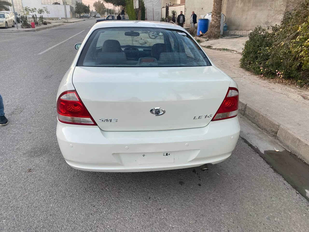 سة ني سام سؤنگ مؤديل ٢٠٠٨ گيرو مةگينة بةشةره ت تةقةو ره قة بةشةره ت تةبريد ساردو گةرمة بةشةره ت چوار تاى لوك لةژيريتى دايةسپرى دانةبةزيوه  كوشن هيتره  سلايت فول فول تةنها بةسمة نية شوختة قةپ و قؤپى نية لوك لوك 
سعره ى ٥٣گةلا 
*********** كيفري, ديالى
