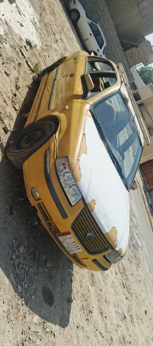 سلام عليكم سمند موديل ١٣بدون تحويل مكينه وكير مكفولات يرادله ترتيبات هامليها رايده ب١٠ورقات وبيها مجال مكاني بغداد المدائن ***********
