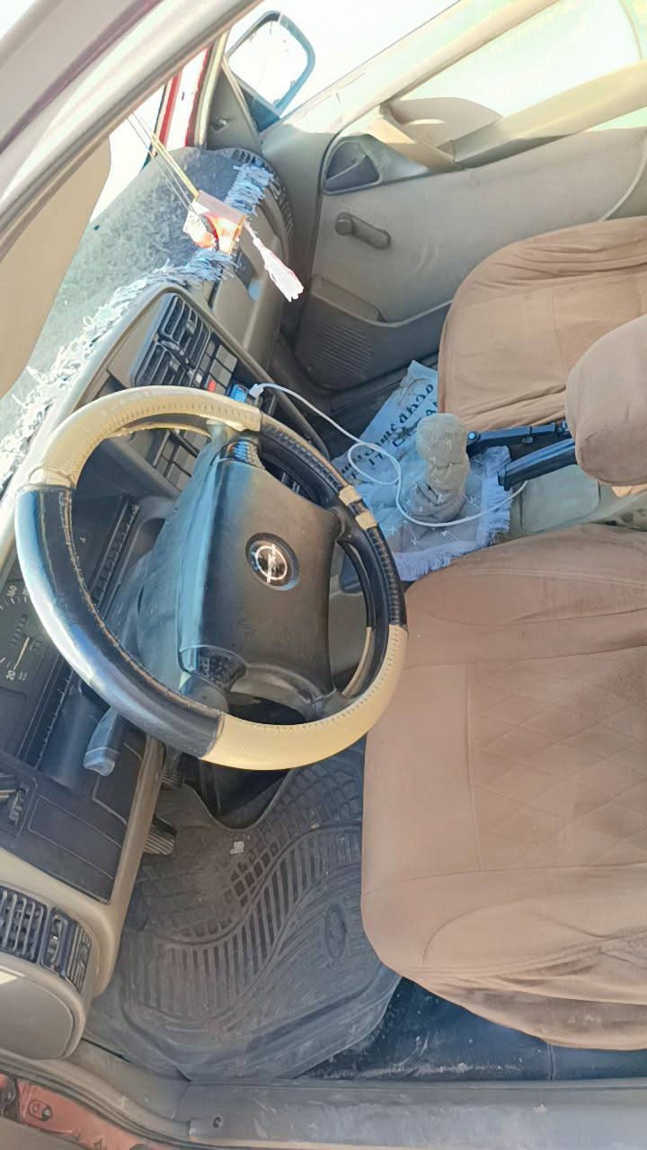 السلام عليكم يوجد اوبل اوميكا  رقم الماني نينوئ  سنويه عضم عاج مجدده لل27 دفتر بانزين  صدر تايرات  اربع جدد  محرك جديد  كلج كير اكسل  شرط سلف داينمو كلو جديد عنبار كلج جد كهربائيات كويل جديد دسكات جدد   تدفئه  كهربائيات. دوشمه  السعر25 وبيها مجالل
مكان السياره حمام علي 
***********
*********** عمران محمود الحمداني
