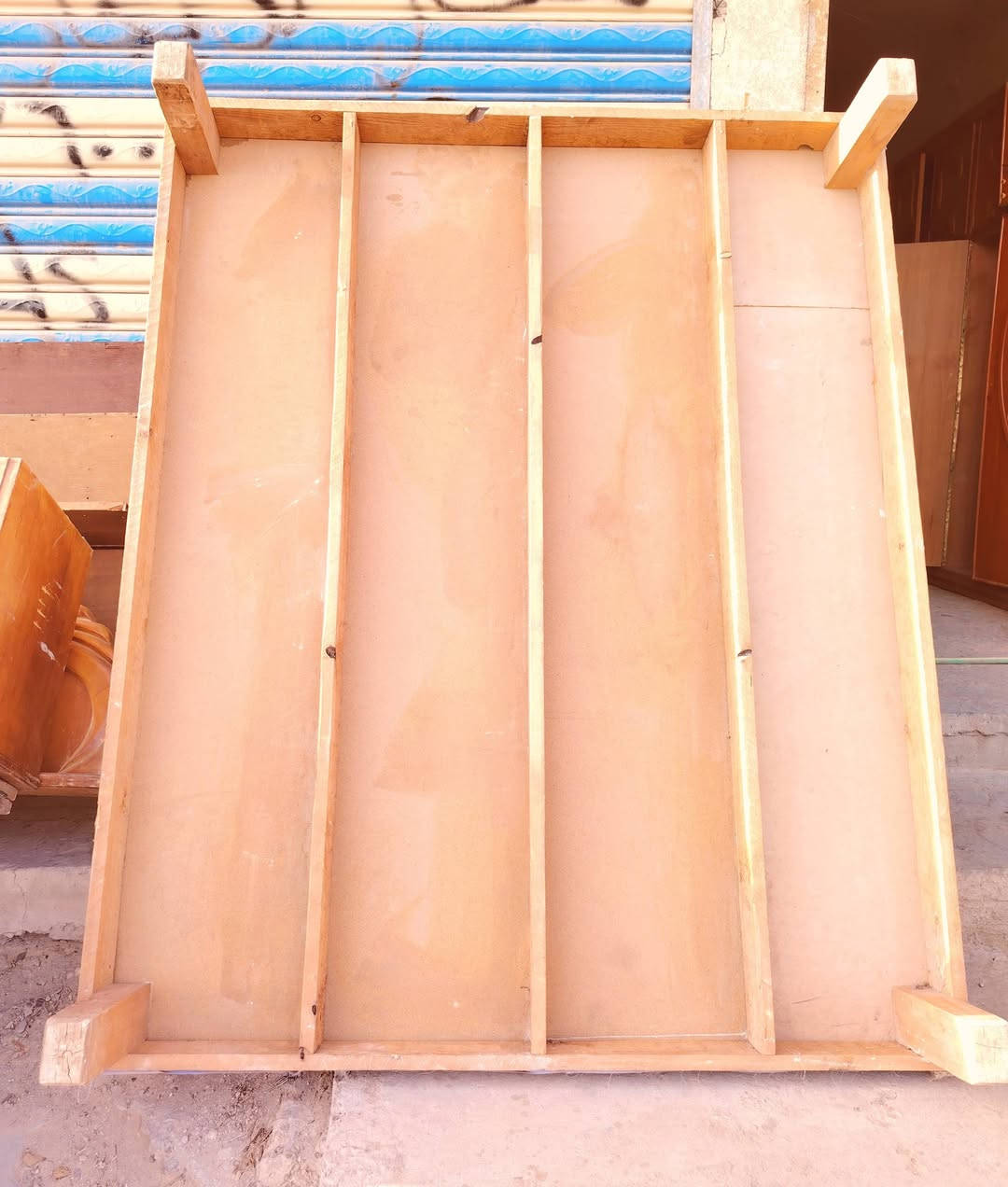 سلام عليكم
غرفه ٦ ابواب صاج تزكام كلش ثكيله داخل وخارج صاج مصبوغه وجاهزه اي ضرر ما بيهه السعر ٦٥٠ نهايتهه مكاني بغداد الشعله رقمي *********** موجود توصيل
