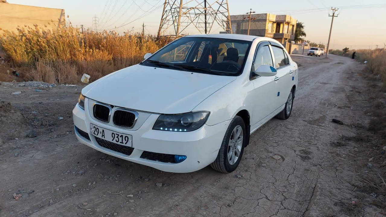 سلام عليكم سياره للبيع ليفان 620 موديل 2013
رقم واسط دولي سنويه جديده 2030 هزه جديده
 تحويل ثاني يوم كير ومحرك كورلاه خير من الله 
تخم تاير صدر جديد كلشي بيه شغال تبريد ثلج 
كهربائيات كله شغاله سياره جديده مال جناي
بلاديه ماعده رش الهلالات الخلفية مواصفات فتحه شاشه 
المكان واسط العزيزية السعر 48 بيع مستعجل 
***********
***********
