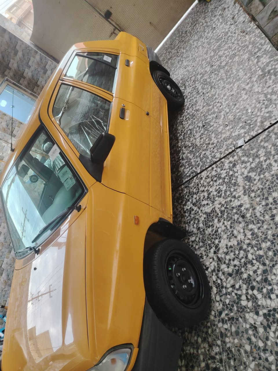 السلام عليكم سايبه موديل ٢٠٢٣مكفوله كفاله عامه عله وضعيت الشركه مكفوله من صبغ وضربه وتبديل وشواصي محرك كير صدر تبريد تخم تاير كله جديدرقم دولي جديد مدوشمه عام سياره رقم الهاتف ***********غيرمتواجد عل فيس
