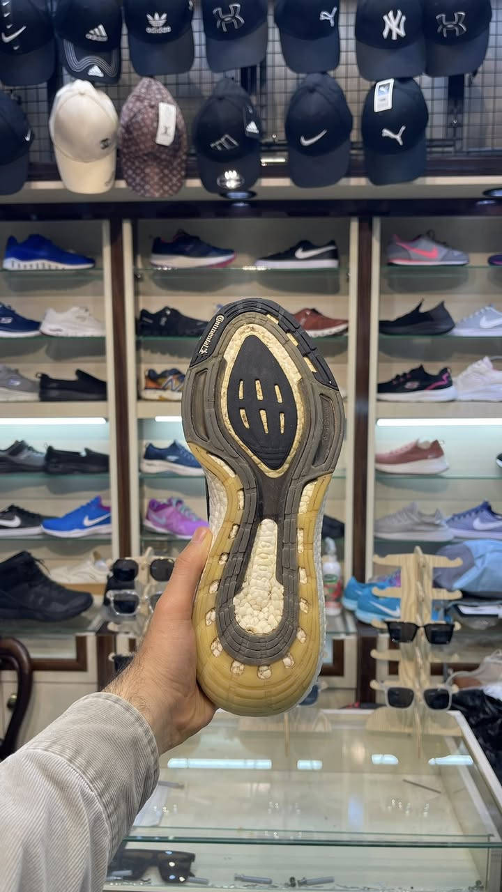 اديداس بوست 🔥
بالة اوربية اورجينال 💯

القياس:  ٤٣،٥

طول:  ٢٧،٥

توصيل السعر راسلني خاص 📩


**إذا كنت صاحب هذا الإعلان وتريد حذفه لأي سبب، رجاءا أرسل رسالة إلى الدعم الفني**